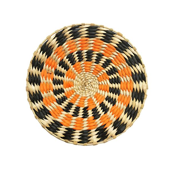 décoration murale en rotin orange noir
